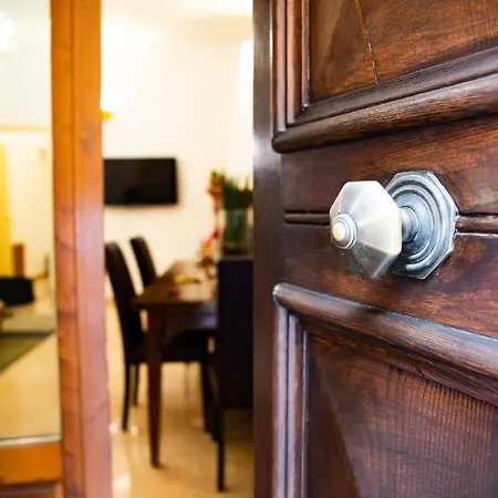 Maison Eufemia شقة *